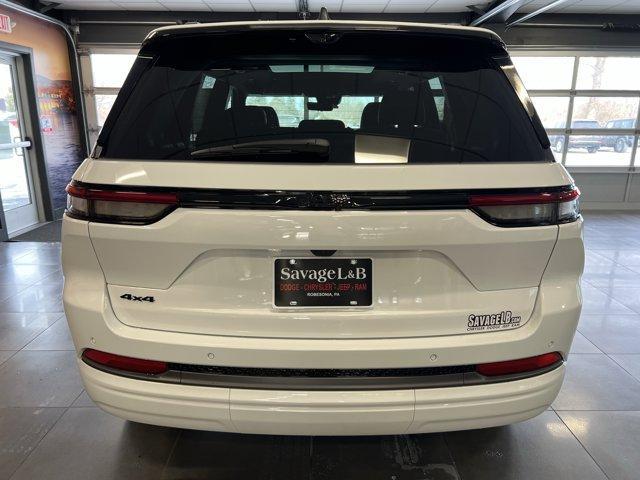 new 2026 Jeep Grand Cherokee car, priced at $52,056