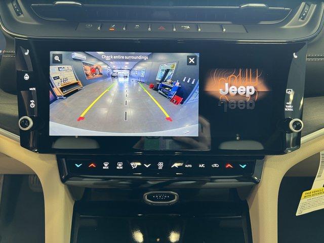 new 2026 Jeep Grand Cherokee car, priced at $52,030