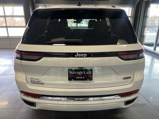 new 2025 Jeep Grand Cherokee car, priced at $60,689