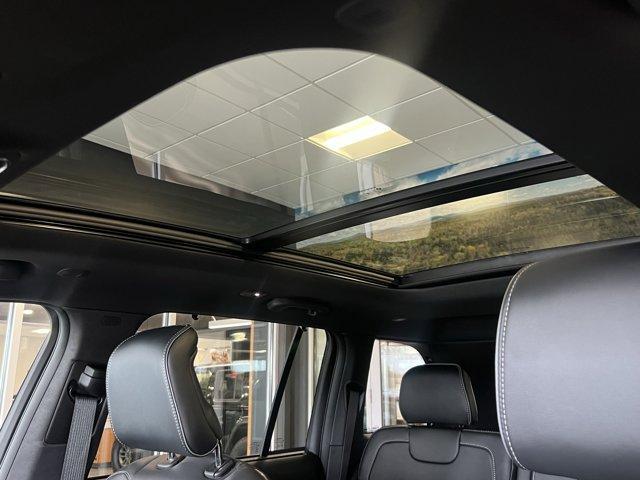 new 2025 Jeep Grand Cherokee car, priced at $60,689