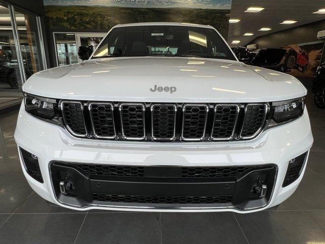 new 2025 Jeep Grand Cherokee car, priced at $60,689