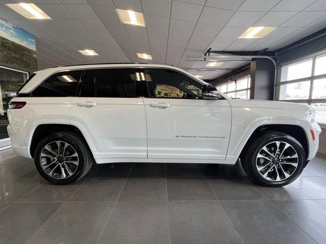 new 2025 Jeep Grand Cherokee car, priced at $60,689