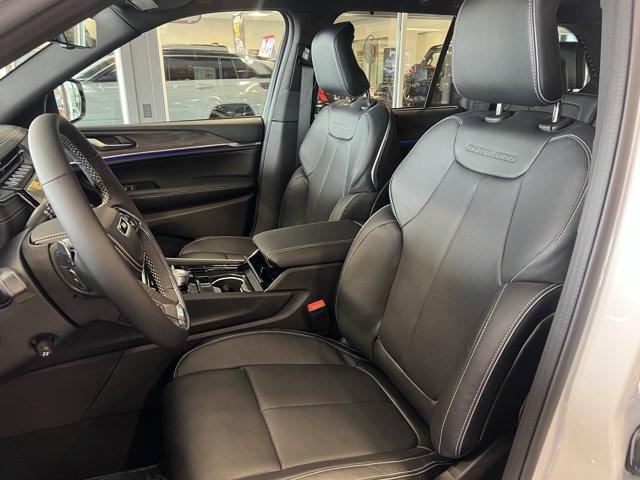 new 2025 Jeep Grand Cherokee car, priced at $60,689