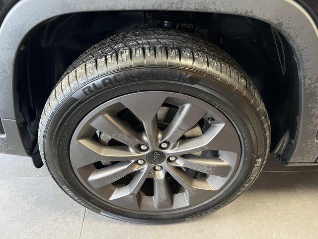 used 2021 Jeep Cherokee car, priced at $23,422