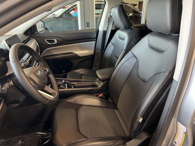 used 2022 Jeep Compass car