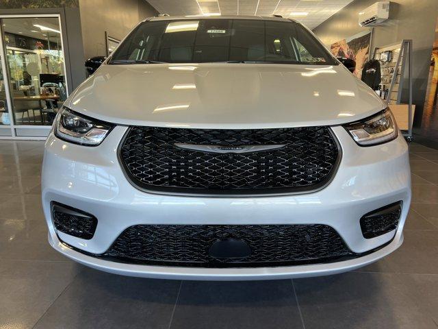 new 2026 Chrysler Pacifica car, priced at $50,155