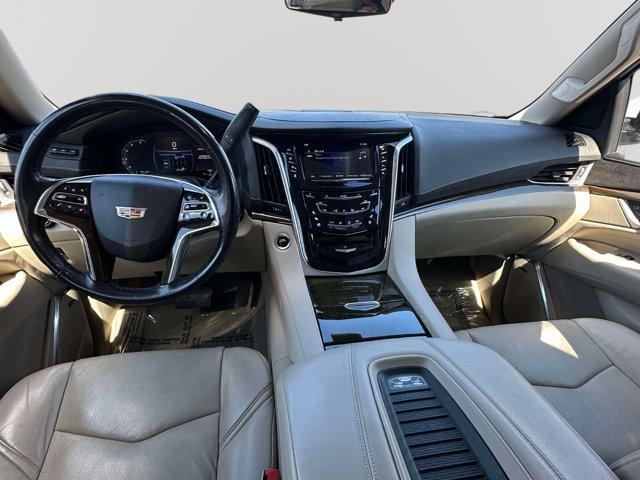 used 2020 Cadillac Escalade ESV car, priced at $39,200