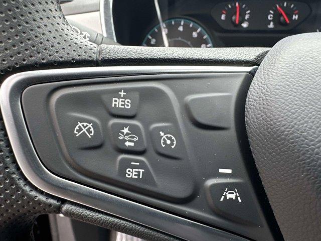 used 2023 Chevrolet Equinox car, priced at $22,050