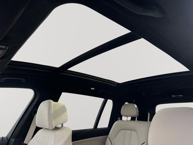 used 2021 BMW X7 car, priced at $37,980