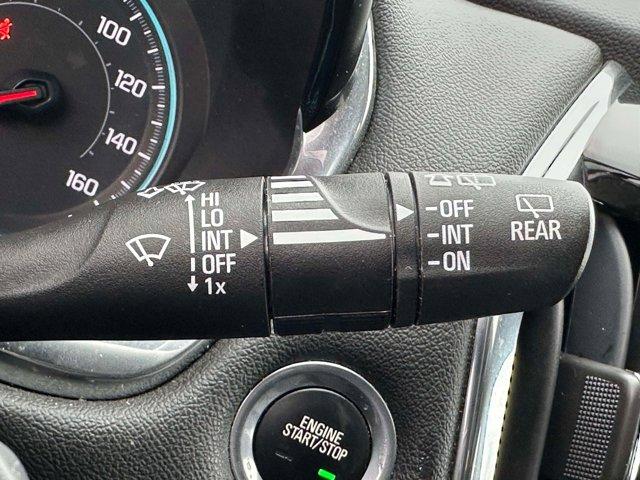 used 2023 Chevrolet Traverse car, priced at $32,980