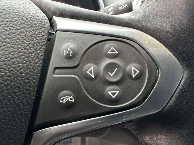 used 2023 Chevrolet Traverse car, priced at $32,980