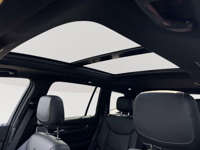 used 2021 Cadillac XT6 car, priced at $28,410