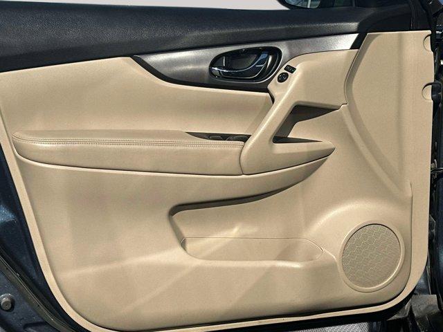 used 2016 Nissan Rogue car, priced at $10,660