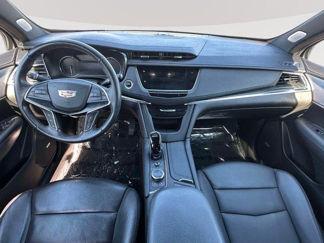 used 2022 Cadillac XT5 car, priced at $28,310