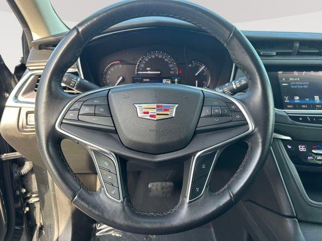 used 2017 Cadillac XT5 car, priced at $16,210