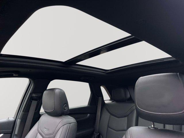 used 2022 Cadillac XT5 car, priced at $32,980