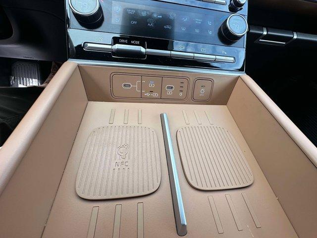 used 2025 Hyundai Santa Fe car, priced at $31,980