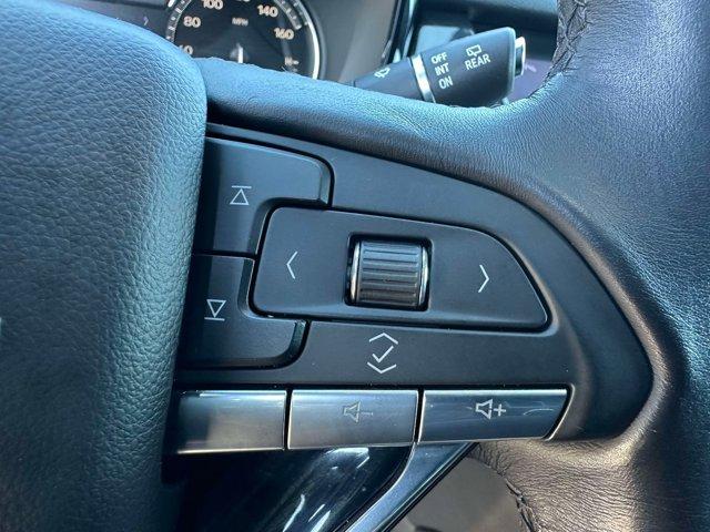 used 2020 Cadillac XT6 car, priced at $28,160