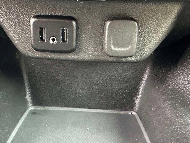 used 2022 Chevrolet Traverse car, priced at $22,370