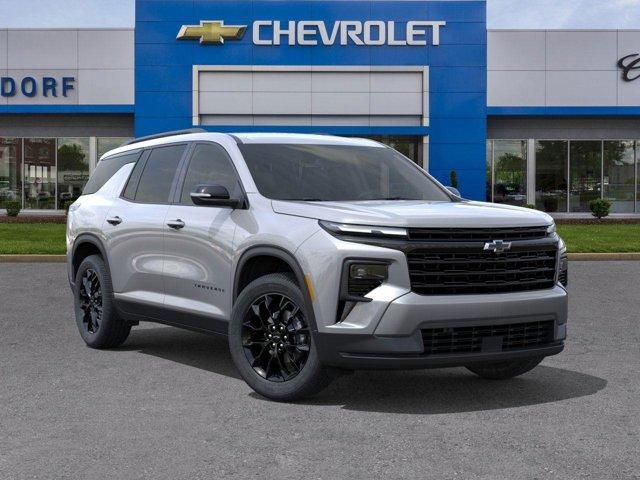 new 2026 Chevrolet Traverse car, priced at $43,430