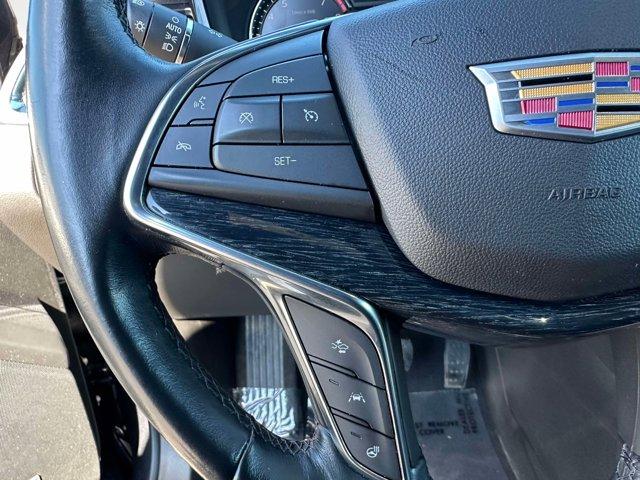 used 2022 Cadillac XT5 car, priced at $28,940