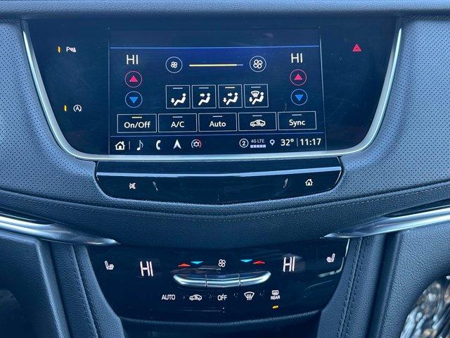 used 2022 Cadillac XT5 car, priced at $28,940