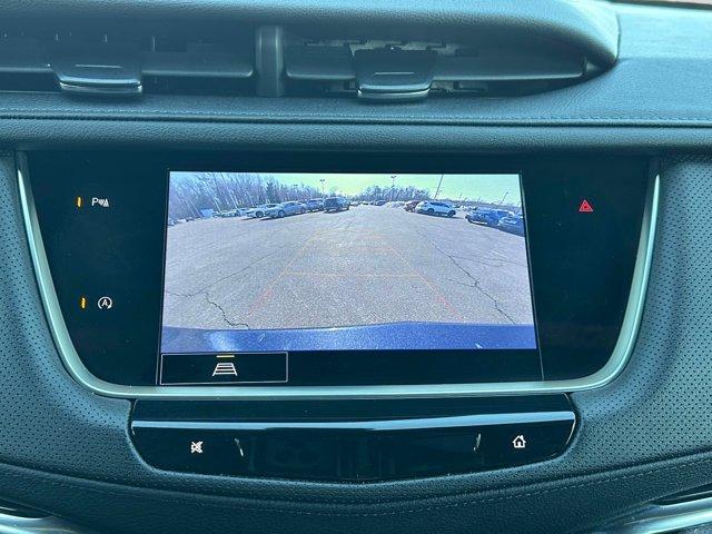 used 2022 Cadillac XT5 car, priced at $28,940