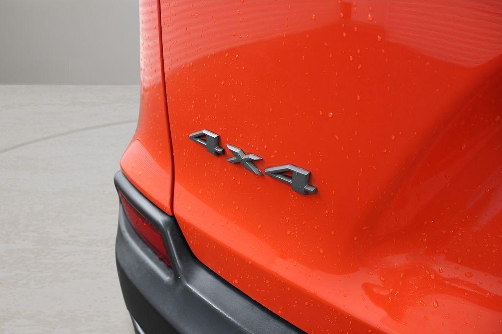 used 2021 Jeep Cherokee car, priced at $20,989