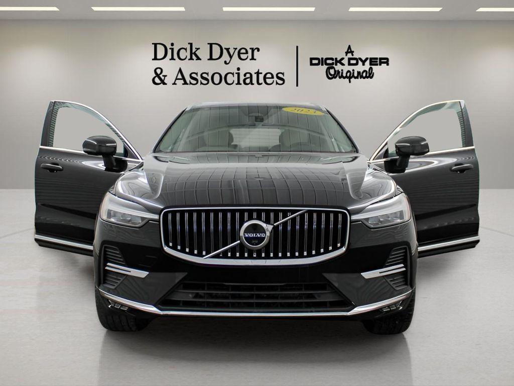used 2023 Volvo XC60 car, priced at $34,989
