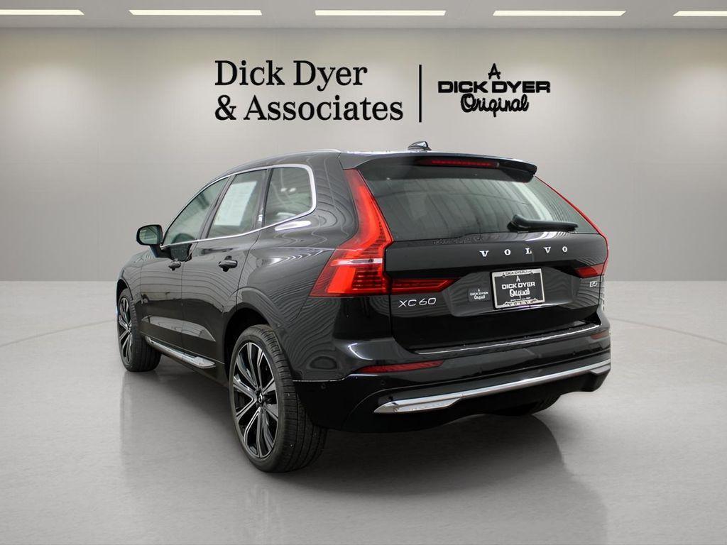 used 2023 Volvo XC60 car, priced at $34,989
