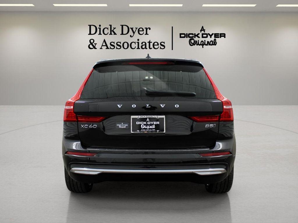 used 2023 Volvo XC60 car, priced at $34,989