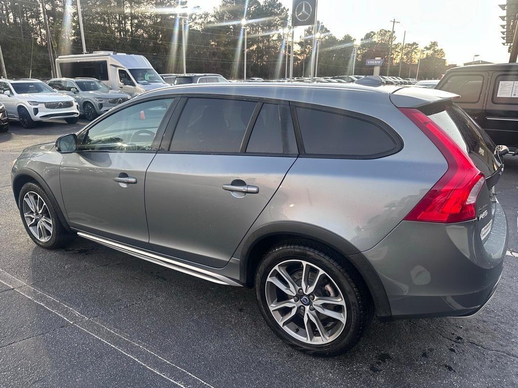 used 2018 Volvo V60 Cross Country car, priced at $19,989