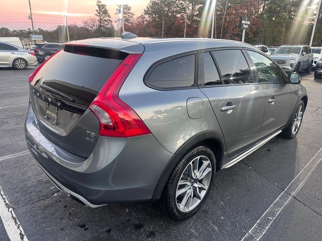 used 2018 Volvo V60 Cross Country car, priced at $19,989