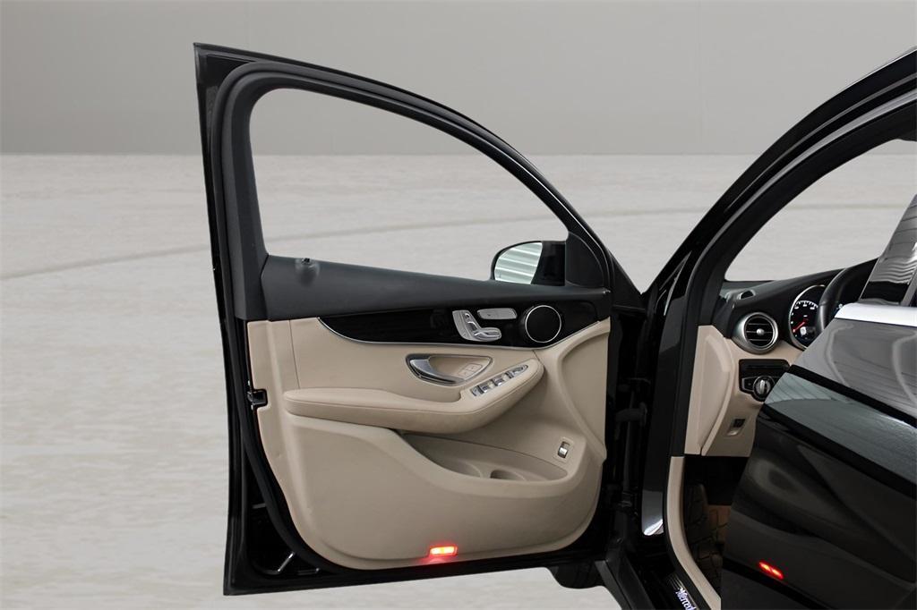 used 2022 Mercedes-Benz GLC 300 car, priced at $33,989