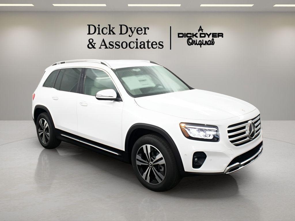 used 2025 Mercedes-Benz GLB 250 car, priced at $37,989