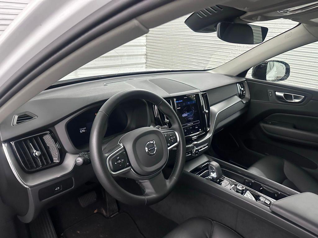 used 2025 Volvo XC60 car, priced at $35,989