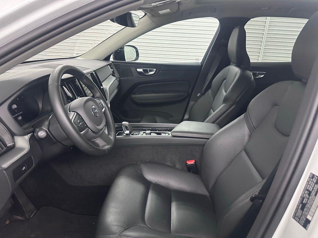 used 2025 Volvo XC60 car, priced at $35,989