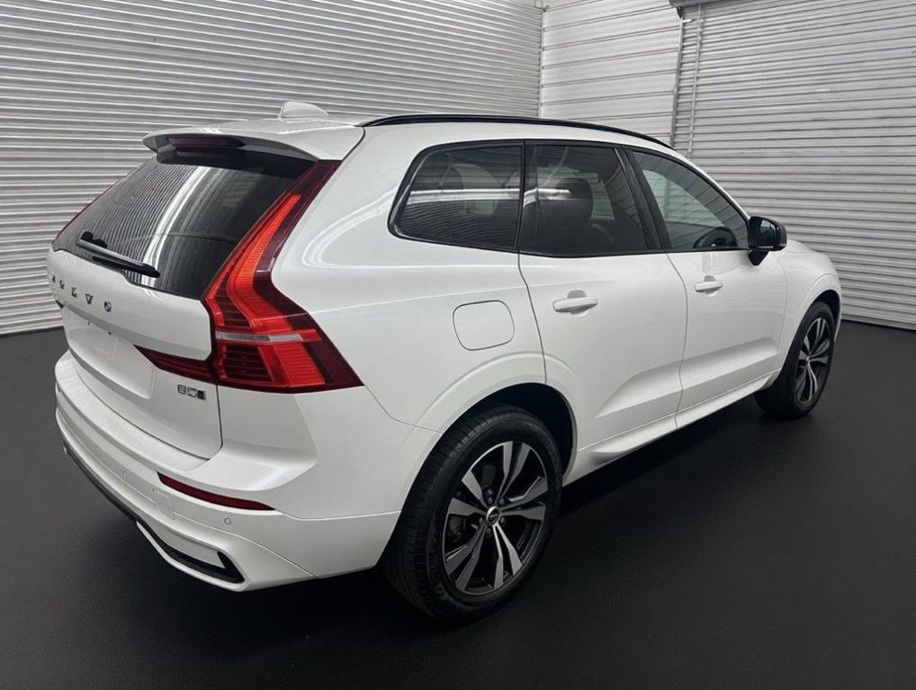 used 2025 Volvo XC60 car, priced at $35,989