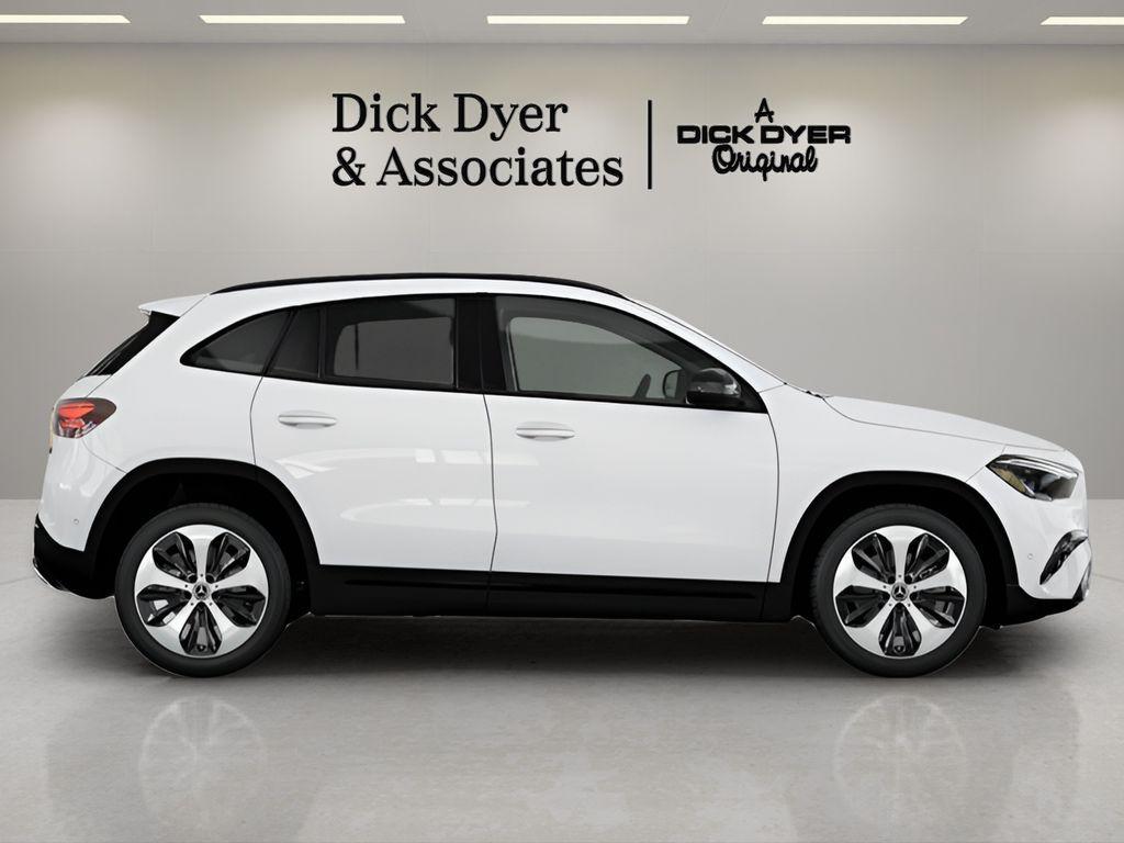 used 2026 Mercedes-Benz GLA 250 car, priced at $39,989