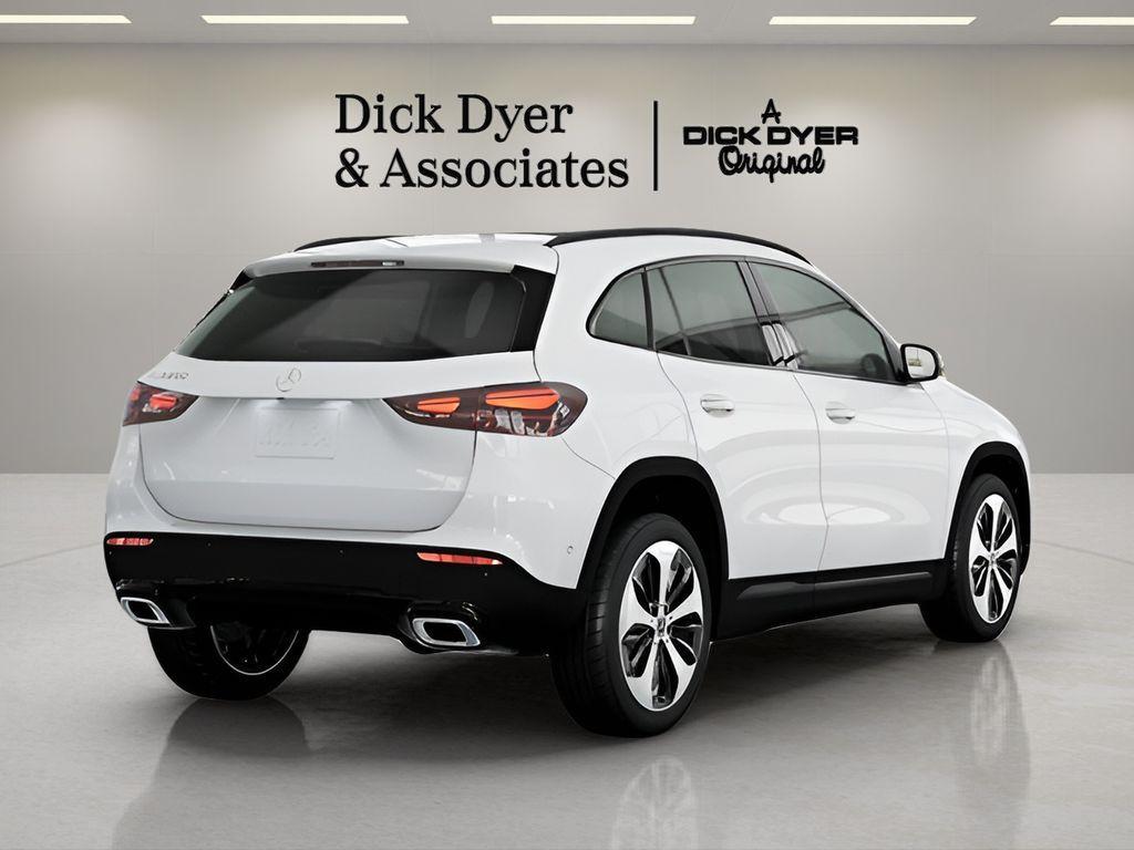 used 2026 Mercedes-Benz GLA 250 car, priced at $39,989