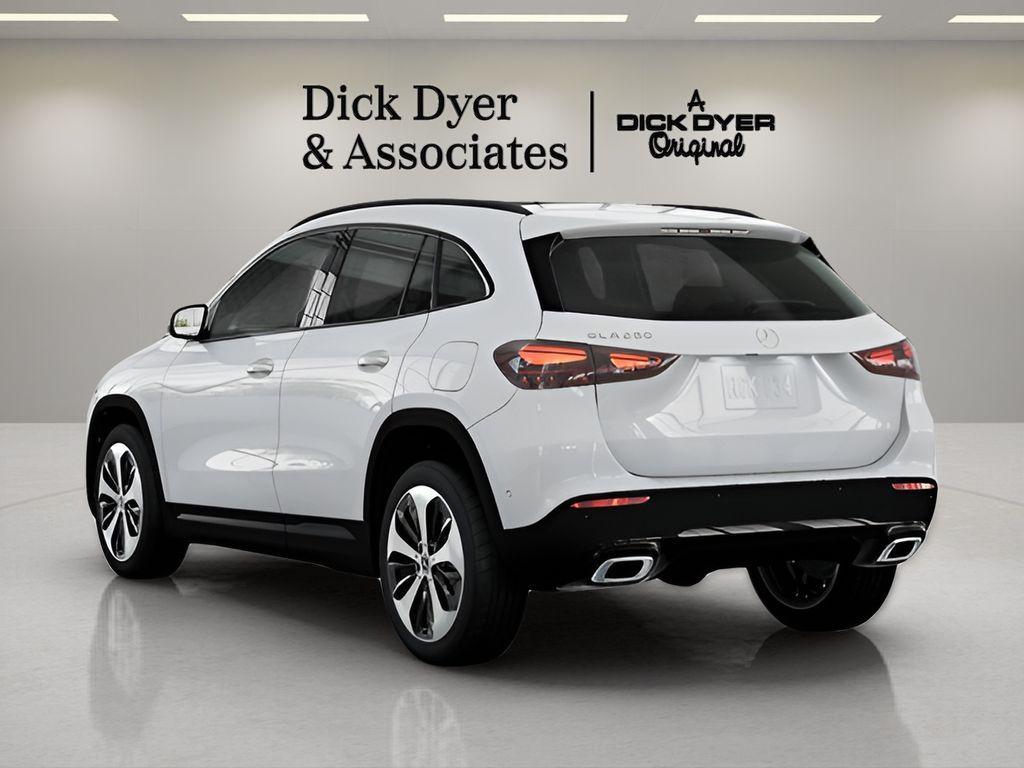 used 2026 Mercedes-Benz GLA 250 car, priced at $39,989