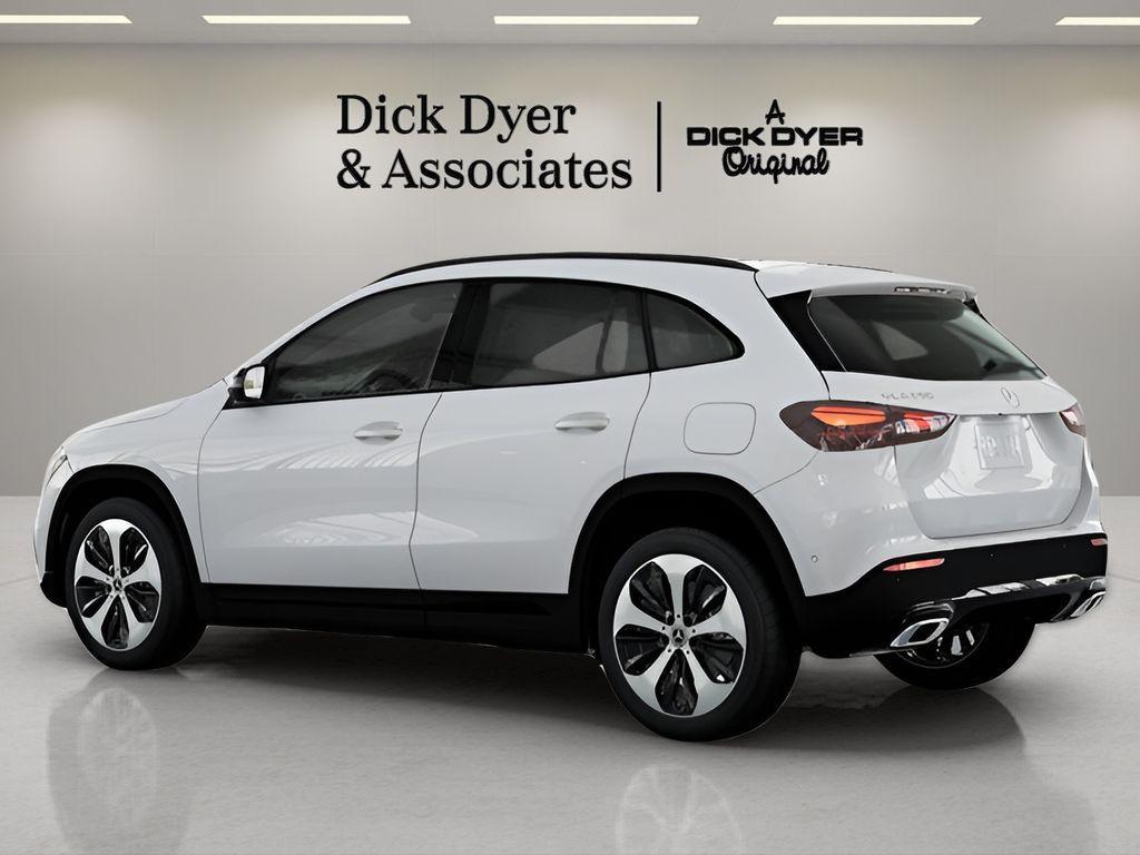 used 2026 Mercedes-Benz GLA 250 car, priced at $39,989