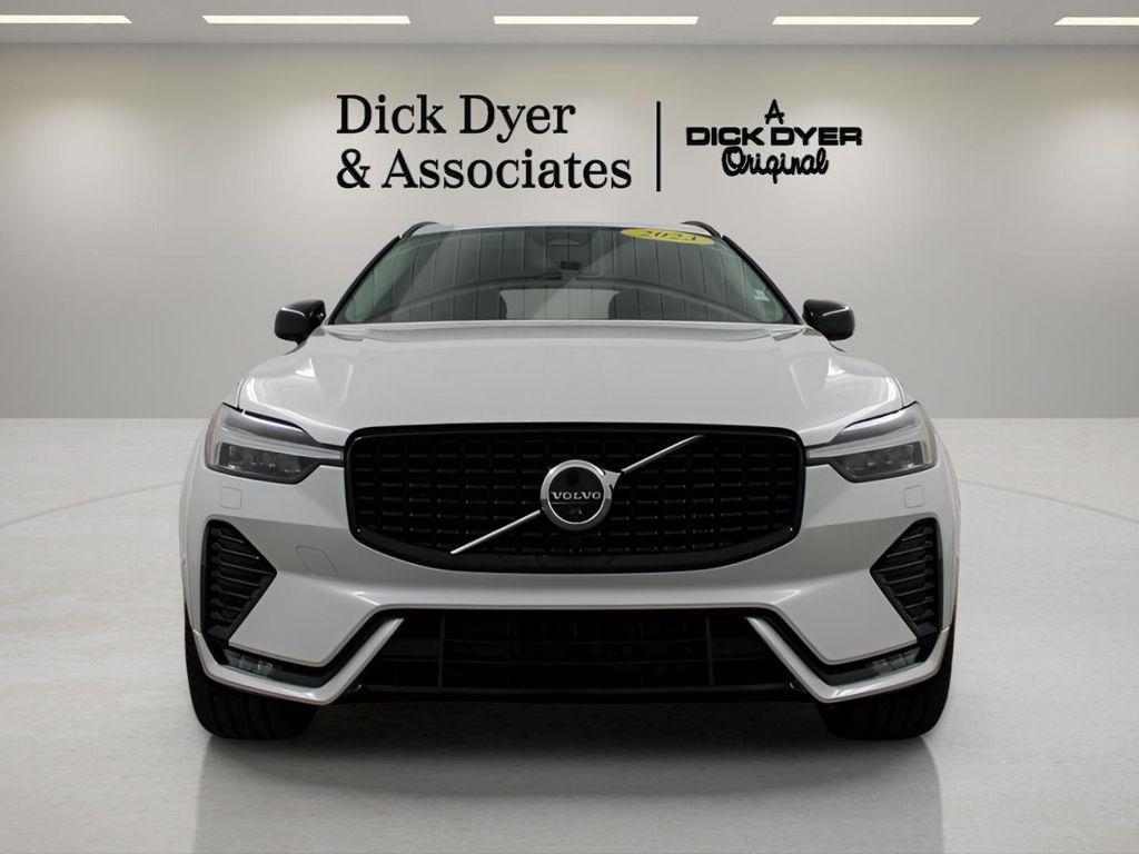 used 2023 Volvo XC60 car, priced at $34,989