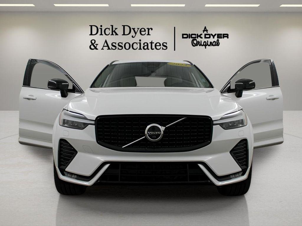 used 2023 Volvo XC60 car, priced at $34,989