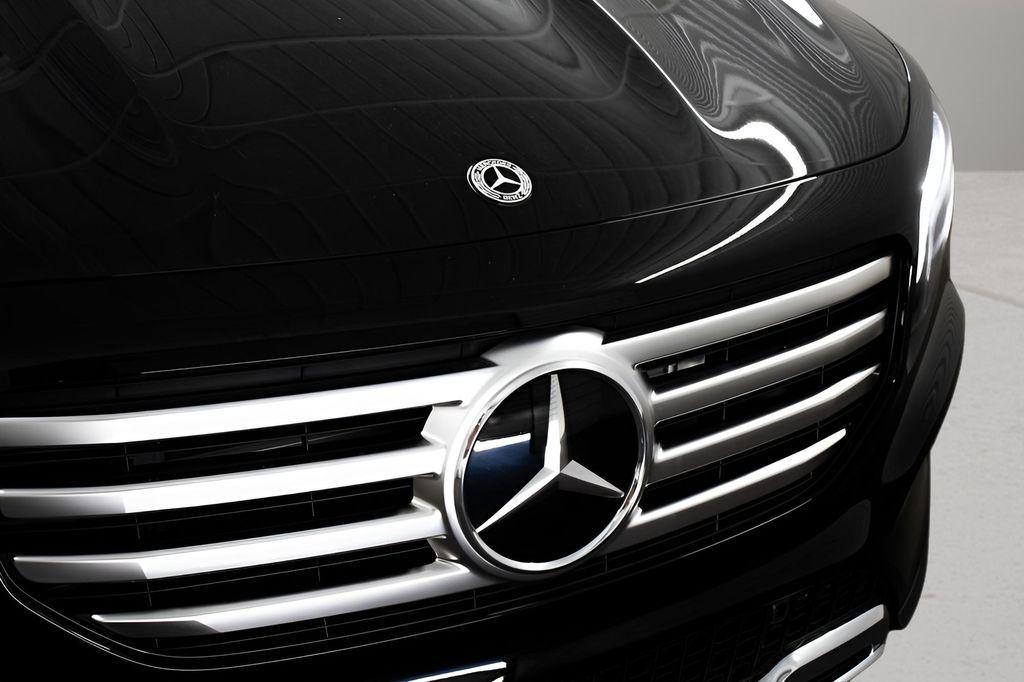 used 2024 Mercedes-Benz GLB 250 car, priced at $38,989