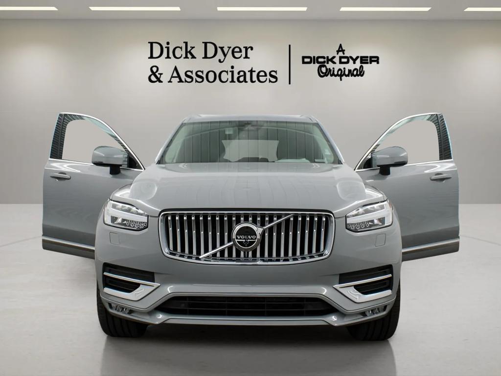 used 2025 Volvo XC90 car, priced at $51,989