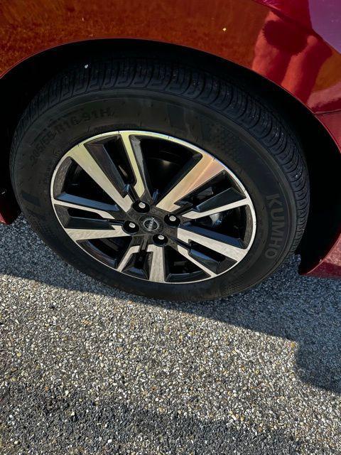 new 2025 Nissan Versa car, priced at $21,999