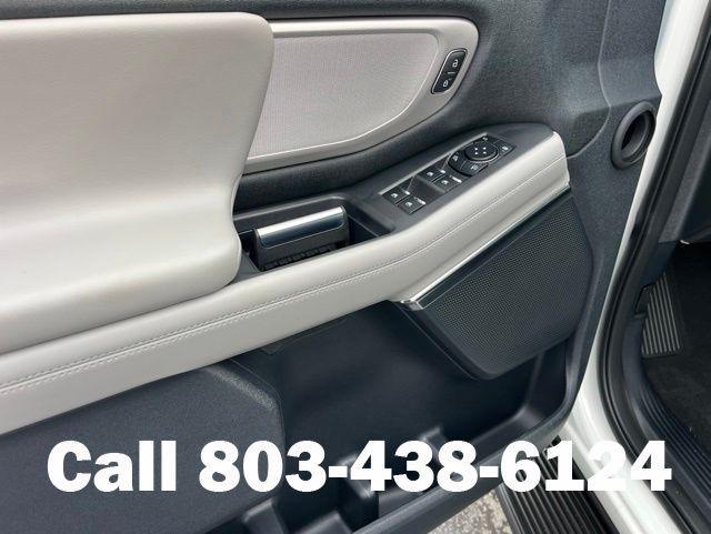 new 2026 Ford Expedition car, priced at $66,068