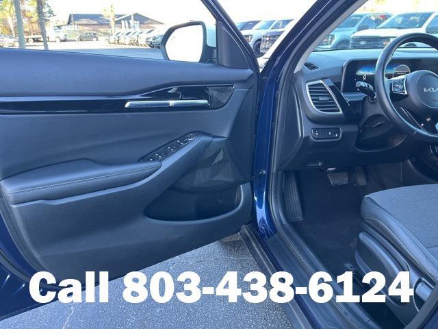 used 2024 Kia Seltos car, priced at $21,344