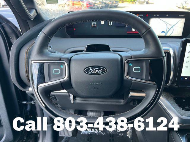 used 2025 Ford Expedition car, priced at $71,999